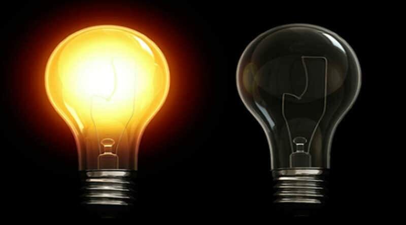 duas lampadas de filamento, uma acesa e outra apagada