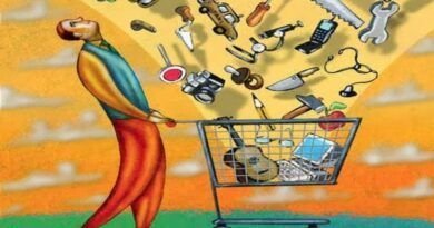 Ilustração de homem com carrinho de supermercado e vários produtos